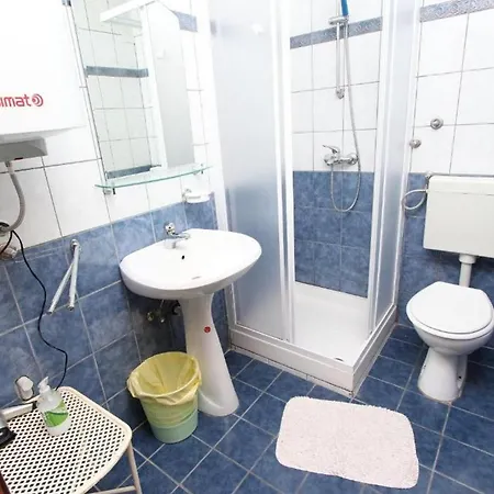 Apartment With Wifi - 23235 Rovinj