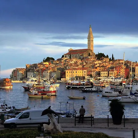 Apartment With Wifi - 23235 Rovinj