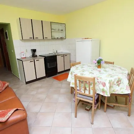 Apartmán With Wifi - 23235